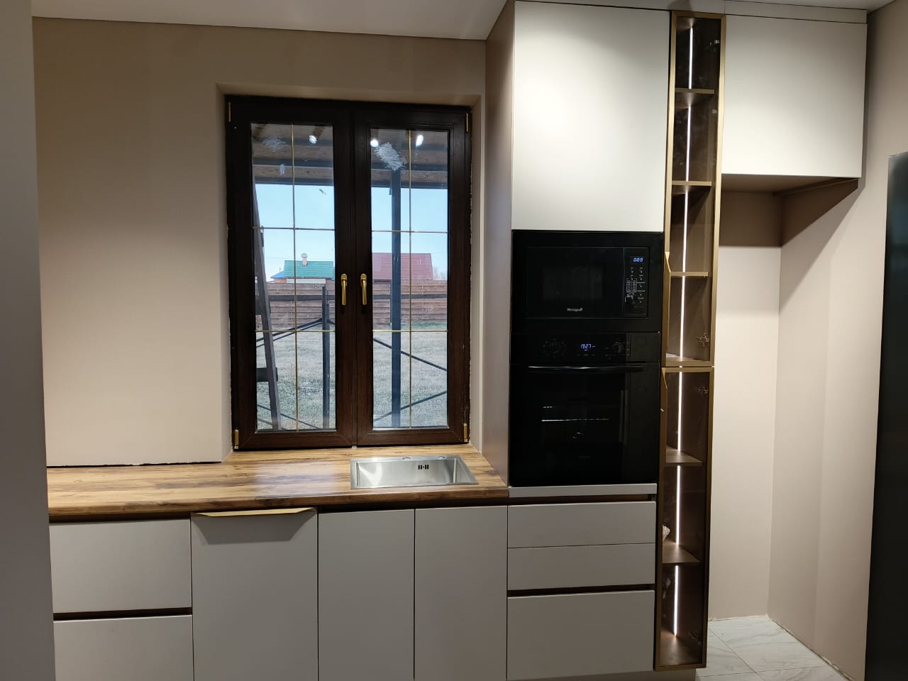 Кухонный гарнитур 